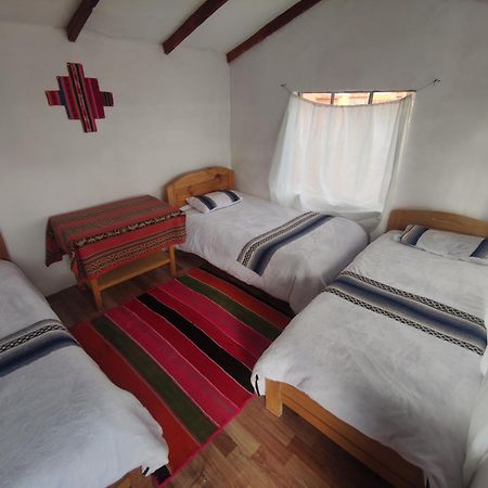 Inti Wasi Lodge Comunidad Yumani Exterior photo
